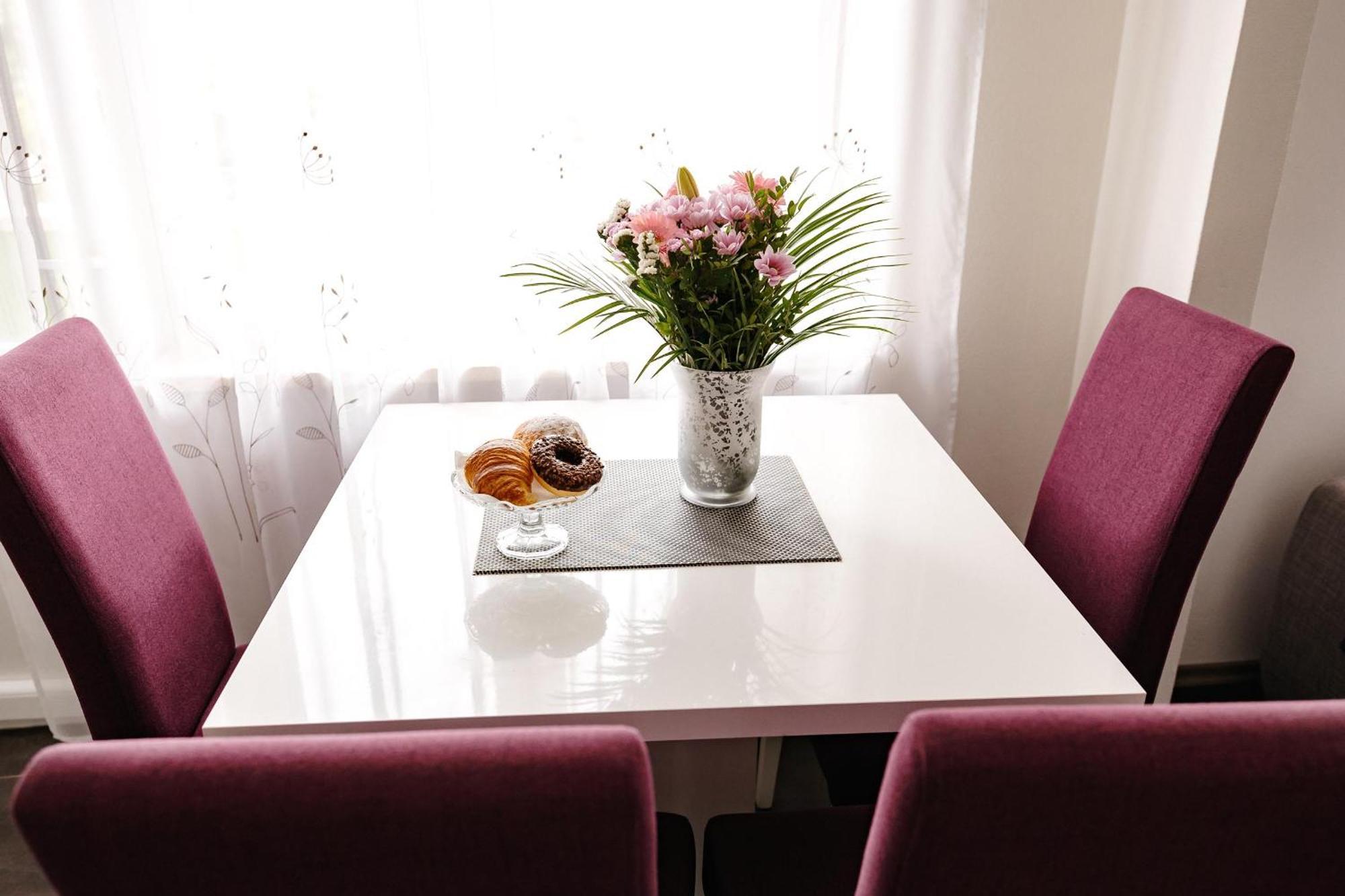 Toni Apartment
